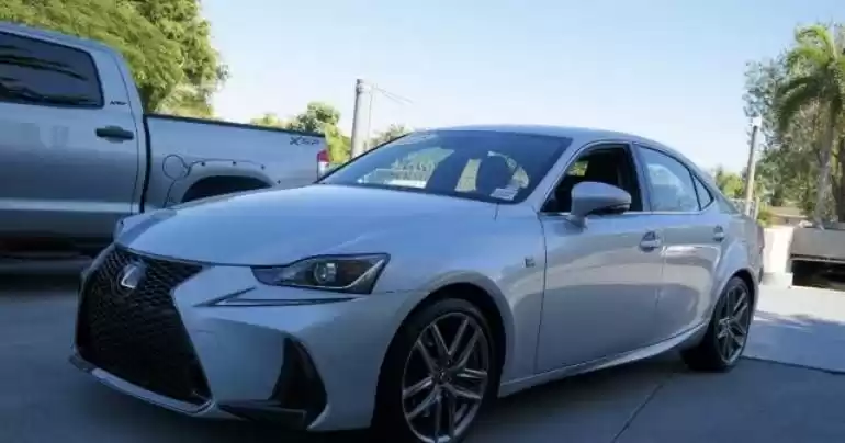Used Lexus IS 300 For Sale in Doha #6847 - 1  image 
