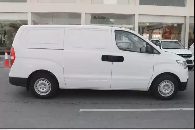 کاملا نو Hyundai Unspecified برای فروش که در دوحه #6914 - 1  image 