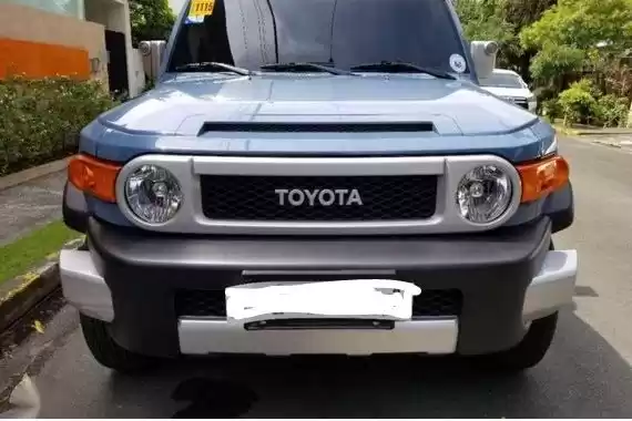 مستعملة Toyota FJ Cruiser للبيع في الدوحة #7052 - 1  صورة 