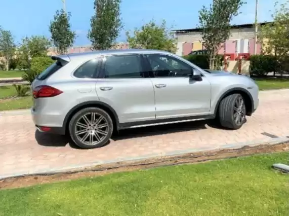 استفاده شده Porsche Unspecified برای فروش که در السد , دوحه #7468 - 1  image 