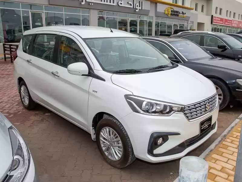 Nouveau Suzuki Unspecified À vendre au Al-Sadd , Doha #7640 - 1  image 