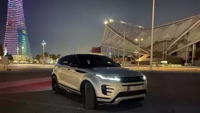Used Land Rover Unspecified For Sale in Al Sadd , Doha #7736 - 1  image 