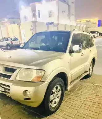 مستعملة Mitsubishi Pajero للبيع في الدوحة #7742 - 1  صورة 