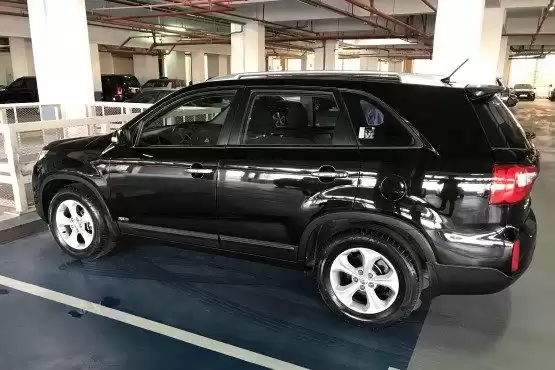 用过的 Kia Sorento 出售 在 萨德 , 多哈 #7919 - 1  image 