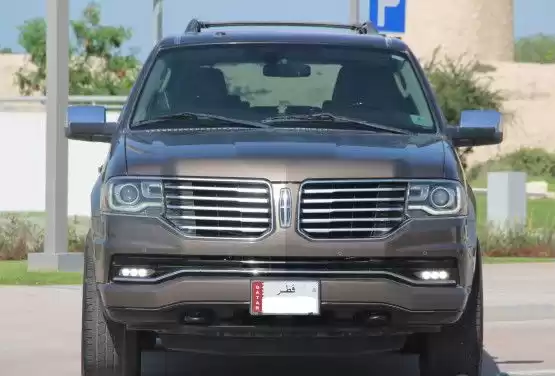 استفاده شده Lincoln Navigator برای فروش که در السد , دوحه #7922 - 1  image 