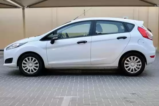 استفاده شده Ford Fiesta برای فروش که در السد , دوحه #7948 - 1  image 