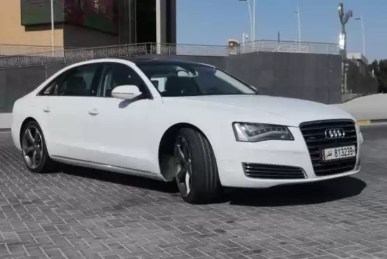 مستعملة Audi A8 للبيع في الدوحة #7950 - 1  صورة 