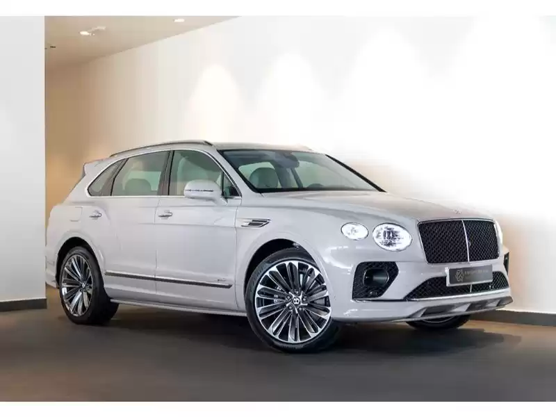 Utilisé Bentley Unspecified À vendre au Doha #8003 - 1  image 