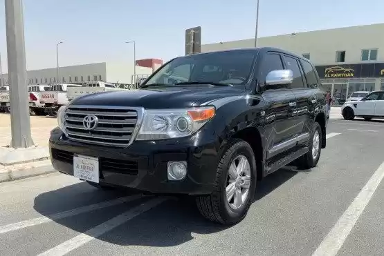 مستعملة Toyota Land Cruiser للبيع في الدوحة #8083 - 1  صورة 