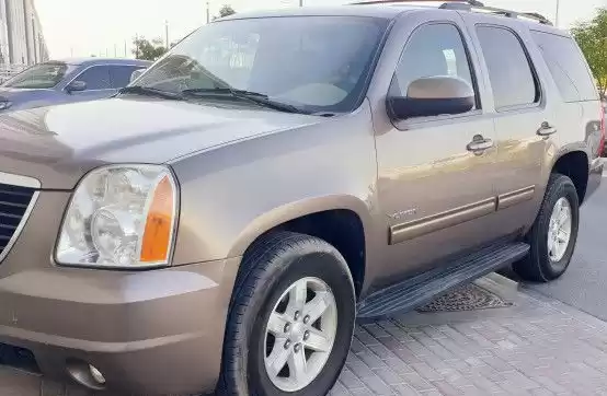 Utilisé GMC Yukon À vendre au Doha #8136 - 1  image 