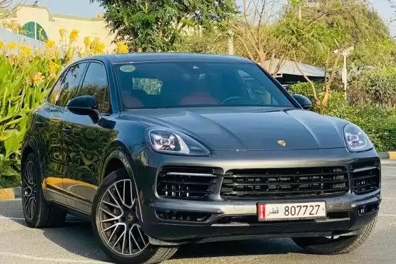 مستعملة Porsche Unspecified للبيع في الدوحة #8157 - 1  صورة 