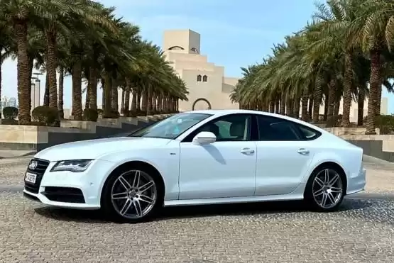 Utilisé Audi A7 À vendre au Al-Sadd , Doha #8160 - 1  image 