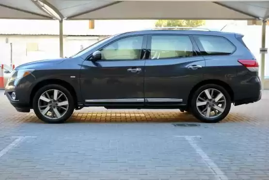 مستعملة Nissan Pathfinder للبيع في السد , الدوحة #8188 - 1  صورة 