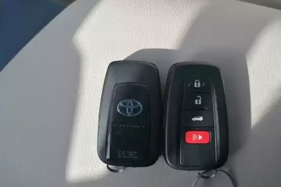 مستعملة Toyota Camry للبيع في الدوحة #8209 - 1  صورة 