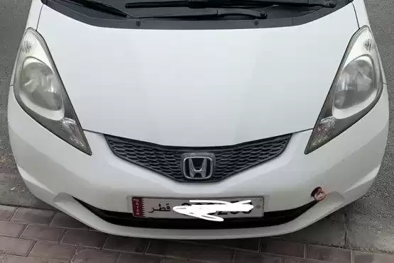استفاده شده Honda Jazz برای فروش که در دوحه #8210 - 1  image 
