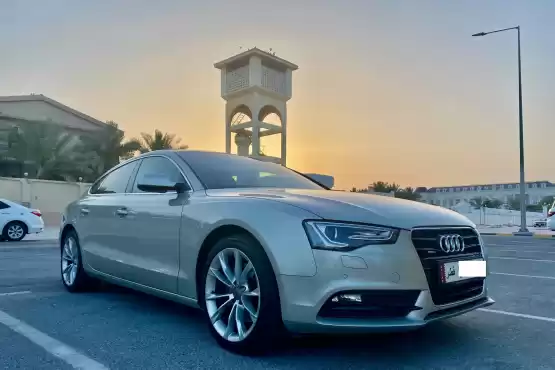 استفاده شده Audi A5 برای فروش که در دوحه #8253 - 1  image 