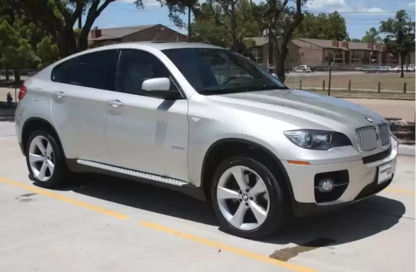 Kullanılmış BMW Unspecified Satılık içinde Al Sadd , Doha #8261 - 1  image 