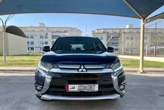مستعملة Mitsubishi Outlander للبيع في الدوحة #8322 - 1  صورة 