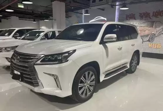 مستعملة Lexus LX للبيع في الدوحة #8337 - 1  صورة 