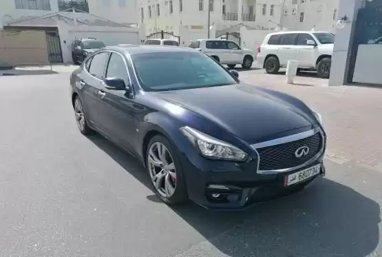 استفاده شده Infiniti Q70 برای فروش که در دوحه #8357 - 1  image 