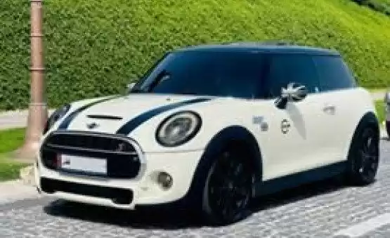 用过的 Mini Unspecified 出售 在 萨德 , 多哈 #8571 - 1  image 