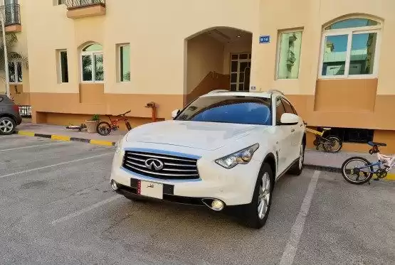 استفاده شده Infiniti QX30 برای فروش که در السد , دوحه #8605 - 1  image 