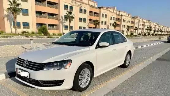 用过的 Volkswagen Passat 出售 在 多哈 #8669 - 1  image 