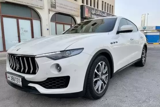استفاده شده Maserati Levante برای فروش که در دوحه #8719 - 1  image 