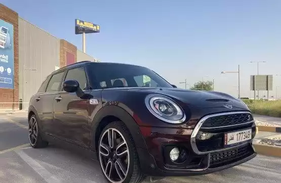 Использовал Mini Unspecified Продается в Доха #8724 - 1  image 