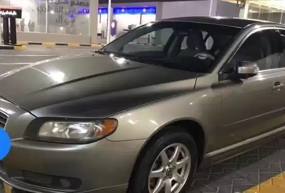 Utilisé Volvo S80 À vendre au Doha #8741 - 1  image 