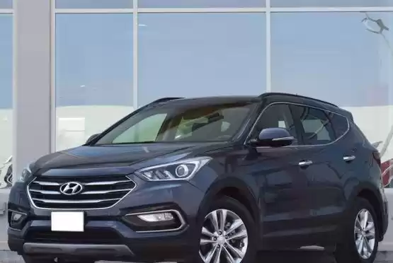 Kullanılmış Hyundai Santa Fe Satılık içinde Al Sadd , Doha #8758 - 1  image 