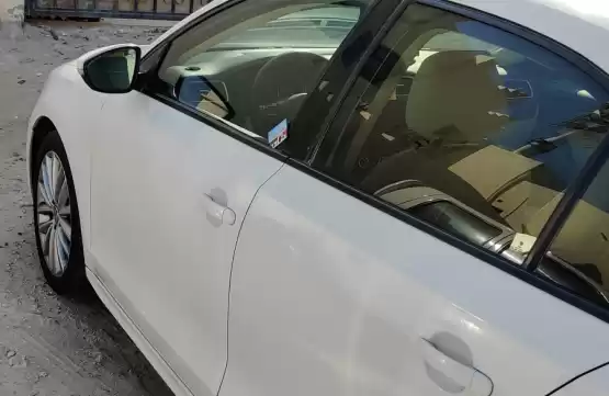用过的 Volkswagen Jetta 出售 在 萨德 , 多哈 #8784 - 1  image 