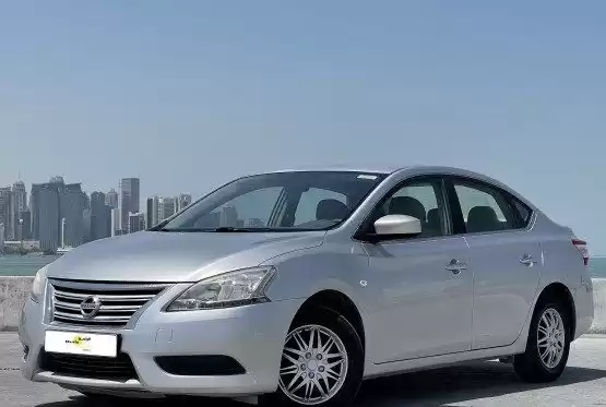 مستعملة Nissan Sentra للبيع في الدوحة #8819 - 1  صورة 