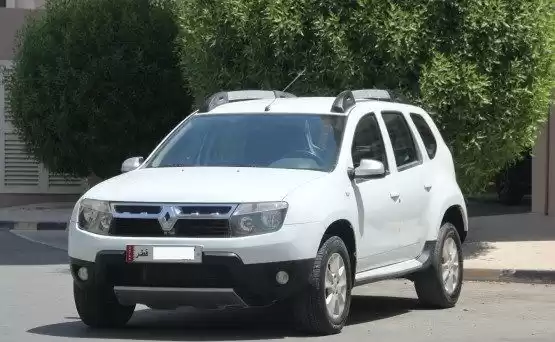 Usado Renault Unspecified Venta en al-sad , Doha #8835 - 1  image 