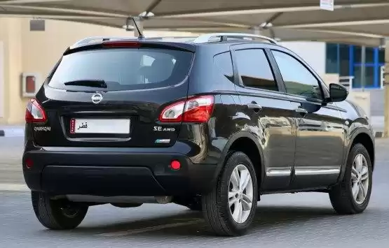 Использовал Nissan Qashqai Продается в Аль-Садд , Доха #8844 - 1  image 