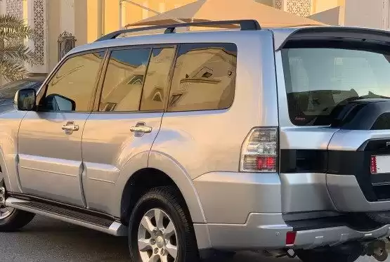 Kullanılmış Mitsubishi Pajero Satılık içinde Doha #8895 - 1  image 