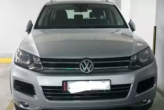 مستعملة Volkswagen Touareg للبيع في السد , الدوحة #8930 - 1  صورة 