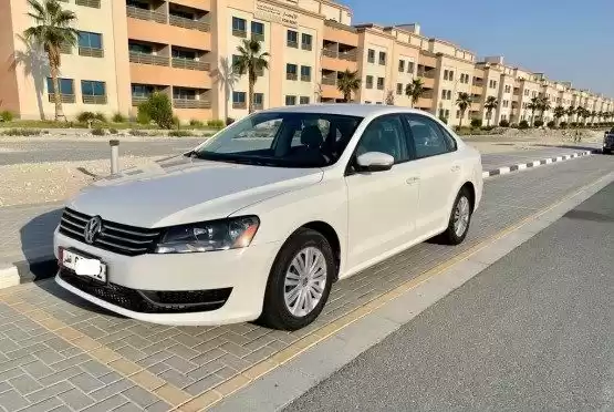 استفاده شده Volkswagen Passat برای فروش که در دوحه #8939 - 1  image 