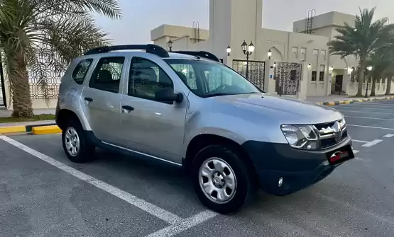 Usado Renault Unspecified Venta en Doha #8943 - 1  image 