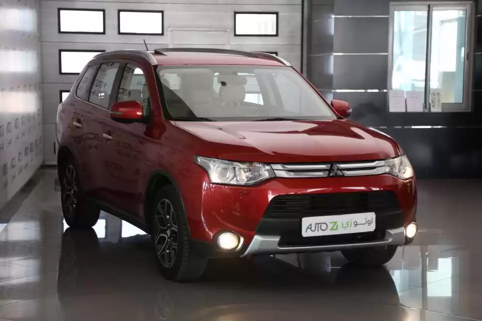 Использовал Mitsubishi Unspecified Продается в Аль-Садд , Доха #8988 - 1  image 