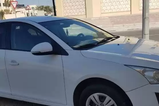 استفاده شده Chevrolet Cruze برای فروش که در السد , دوحه #9002 - 1  image 