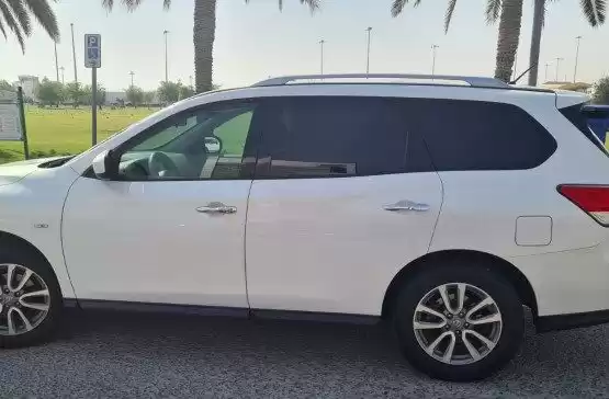 استفاده شده Nissan Pathfinder برای فروش که در السد , دوحه #9047 - 1  image 
