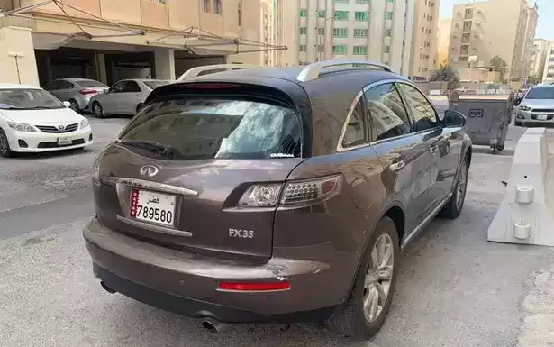 استفاده شده Infiniti FX برای فروش که در دوحه #9187 - 1  image 