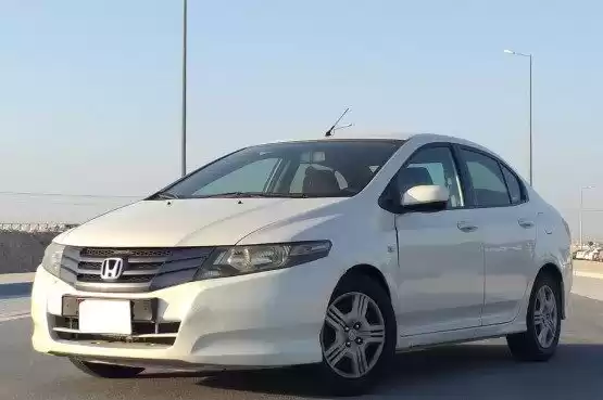 استفاده شده Honda City برای فروش که در دوحه #9213 - 1  image 