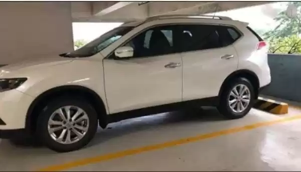 Used Nissan Unspecified For Sale in Al Sadd , Doha #9313 - 1  image 