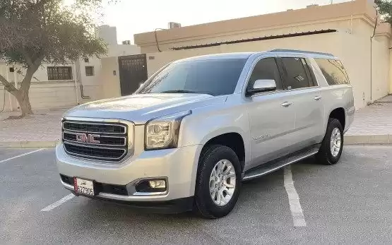 مستعملة GMC Yukon للبيع في الدوحة #9342 - 1  صورة 