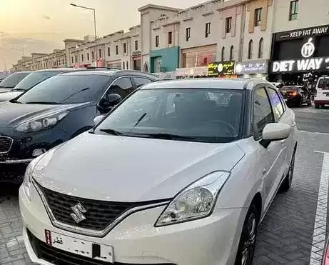 Kullanılmış Suzuki Baleno Satılık içinde Al Sadd , Doha #9352 - 1  image 