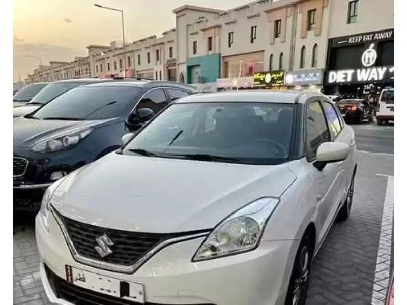 Utilisé Suzuki Baleno À vendre au Doha #9354 - 1  image 