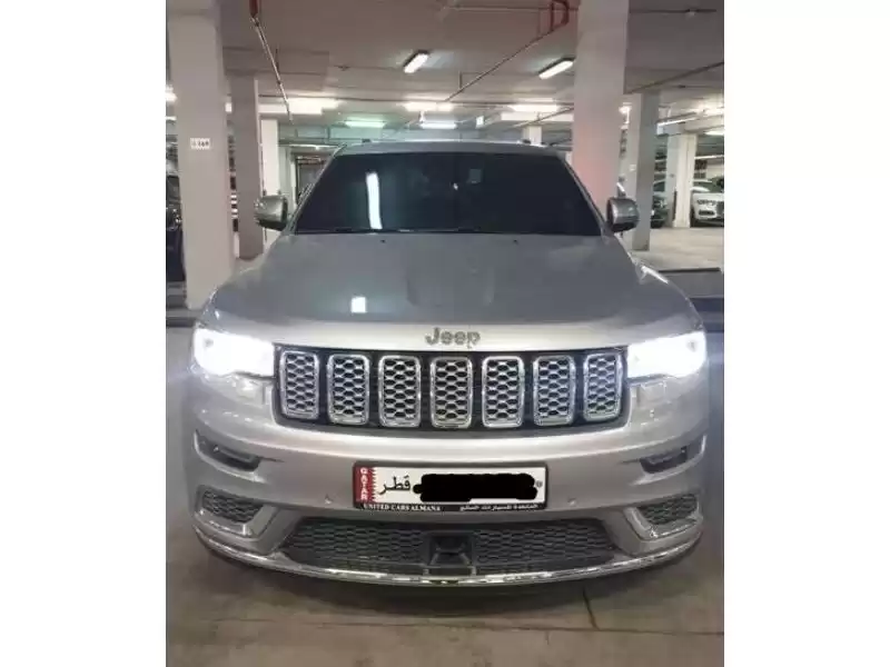 استفاده شده Jeep Grand Cherokee برای فروش که در السد , دوحه #9364 - 1  image 