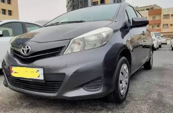 مستعملة Toyota Yaris للبيع في الدوحة #9384 - 1  صورة 